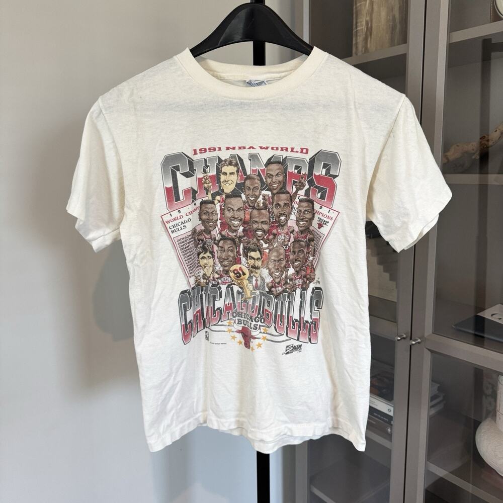 VTG 1991 Chicago Bulls World Champs Graphic Player Salem T-Shirt M Single Stitch